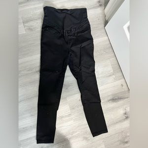Ripe Maternity Jeans w/ Front Panel